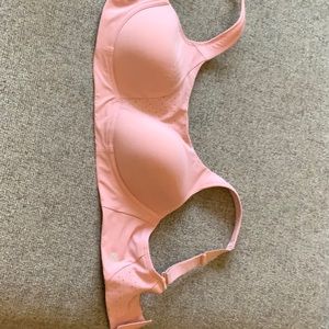 Brand new never worn 36/c lulu bra